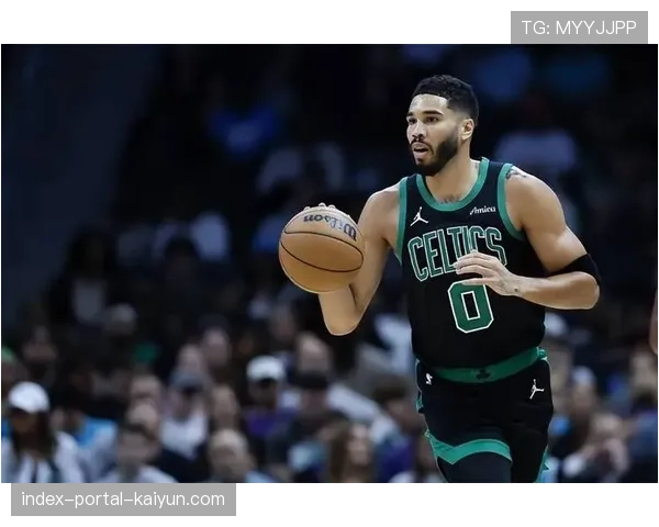 亚历山大领跑MVP榜单 雷霆年轻核心展现统治力